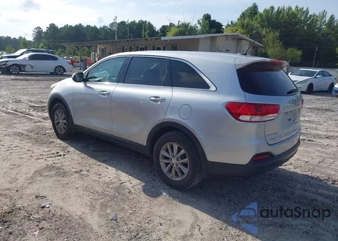 2016 Kia Sorento Lx/L из США, поврежденный, VIN 5XYPG4A30GG028346